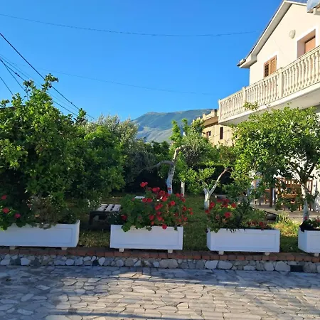 Appartamento Orikum Vlorë